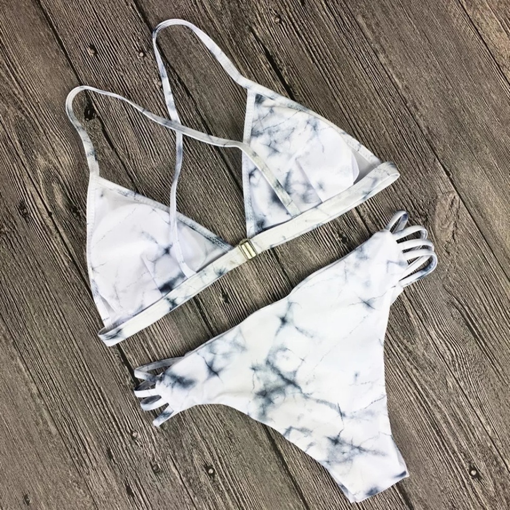 🎉HP🥂 | ONE LEFT⚡Marble Print Bikini Set - Picture 2 of 6